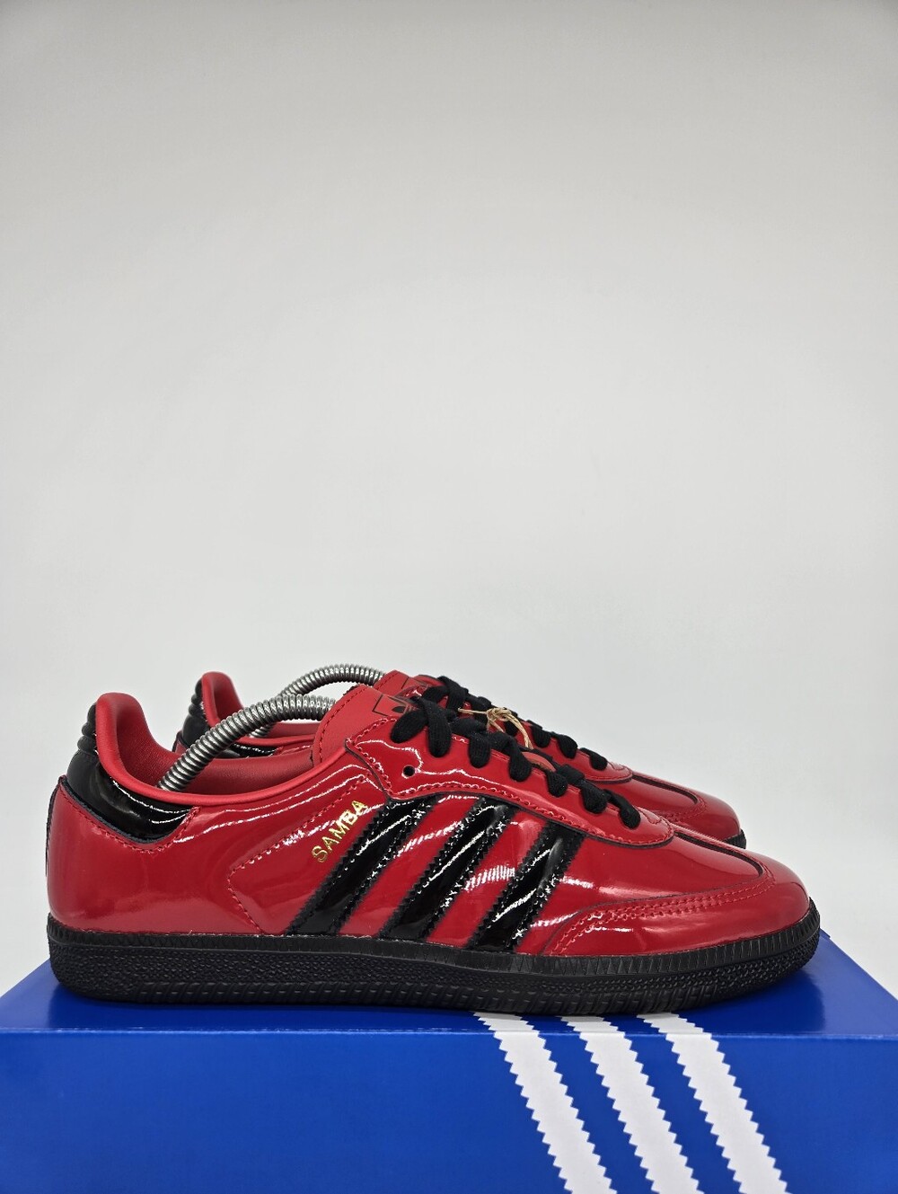 adidas Women's Samba OG IH3989 Better Scarlet Black Patent Shoes Size 6 - Picture 3 of 8